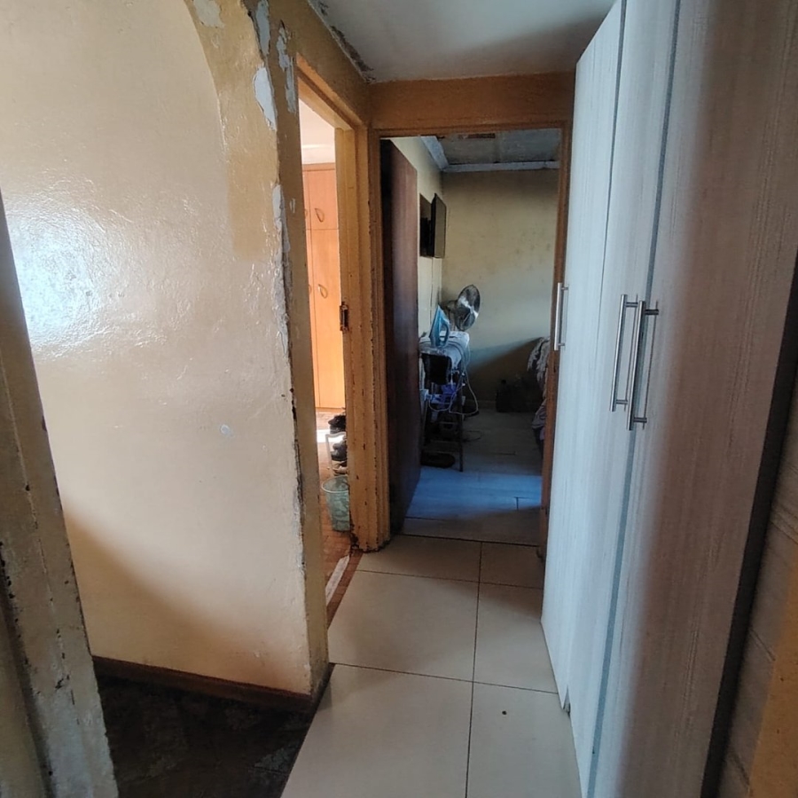 5 Bedroom Property for Sale in Mdantsane Eastern Cape